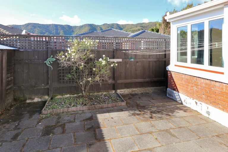 Photo of property in 10 Raymond Terrace, Fairfield, Lower Hutt, 5011