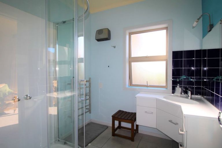 Photo of property in 20 Test Street, South Hill, Oamaru, 9400