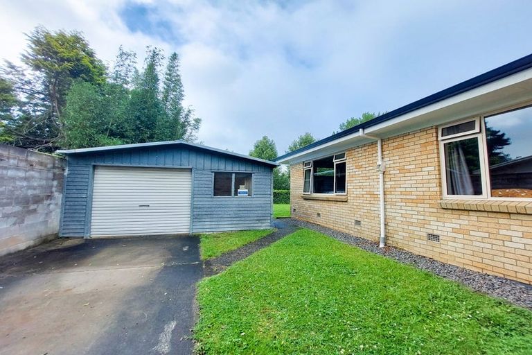 Photo of property in 26 Barrie Crescent, Silverdale, Hamilton, 3216