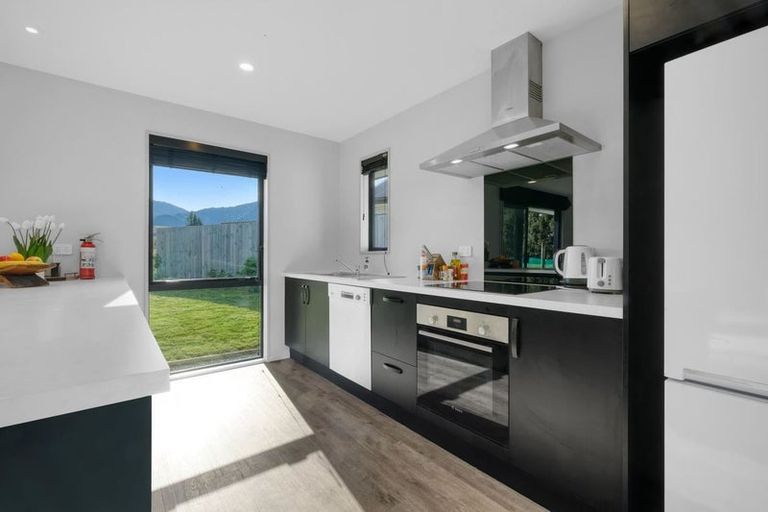 Photo of property in 10 Ensor Drive, Hanmer Springs, 7334