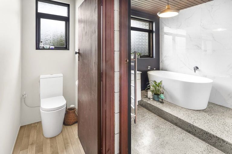 Photo of property in 21 Samuel Place, Queenwood, Hamilton, 3210