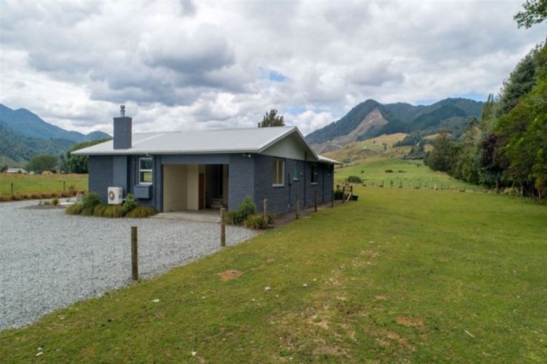 Photo of property in 631 Matiri Valley Road, Matiri, Murchison, 7077