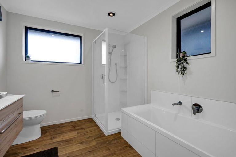 Photo of property in 20 Papawhero Drive, Bell Block, New Plymouth, 4312