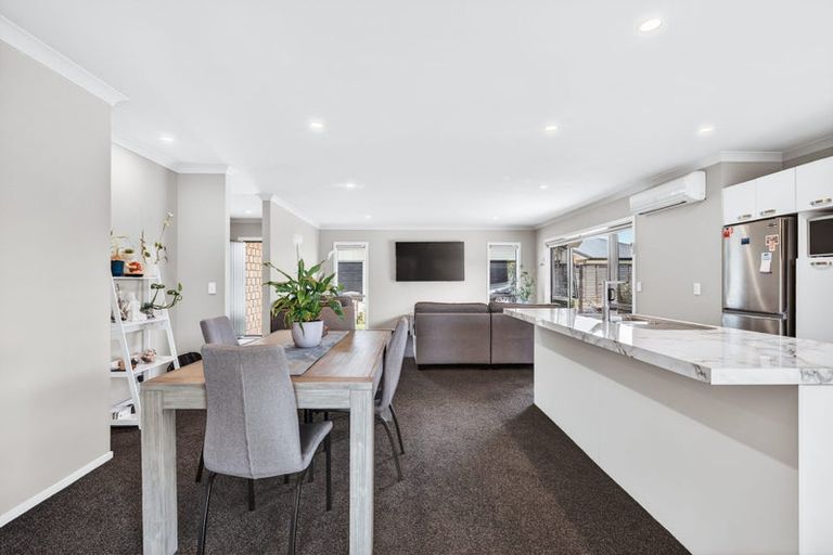 Photo of property in 13 Maison Way, Rangatira Park, Taupo, 3330