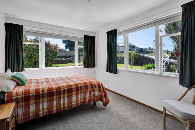 Photo of property in 99 Clawton Street, Westown, New Plymouth, 4310