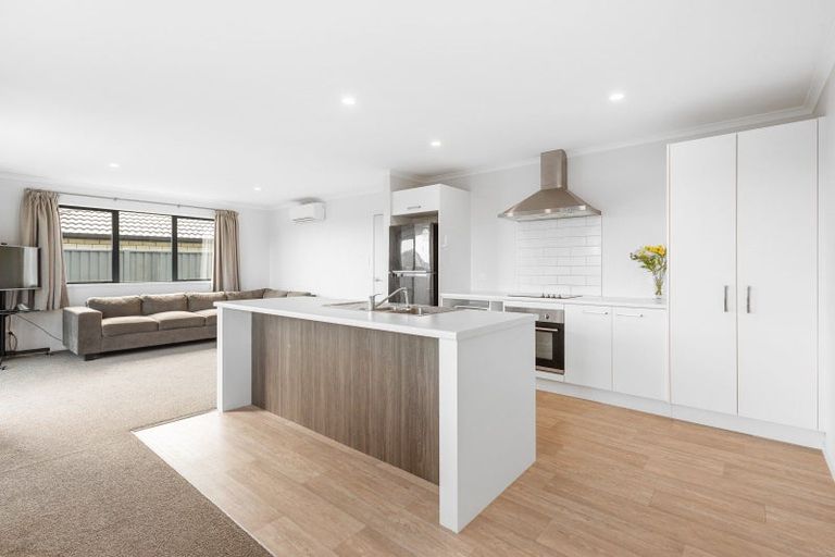 Photo of property in 45 Sentinel Avenue, Omokoroa, 3114