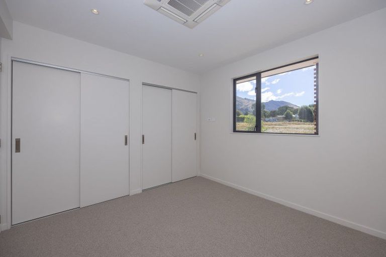 Photo of property in 7 Horrell Lane, Wanaka, 9305