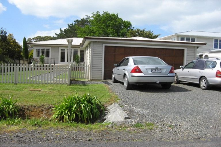 Photo of property in 20 Waimarie Road, Whenuapai, Auckland, 0618