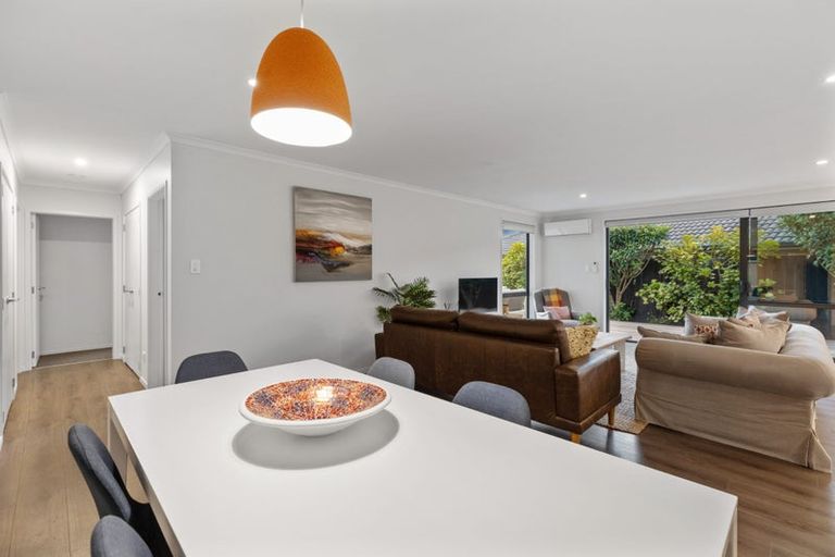 Photo of property in 17 Waterside Drive, Pyes Pa, Tauranga, 3112