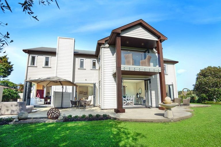 Photo of property in 388 Pine Valley Road, Dairy Flat, Silverdale, 0992