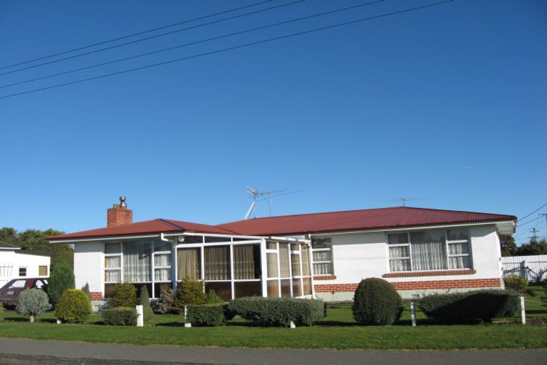 Photo of property in 40 Durham Street, Winton, 9720