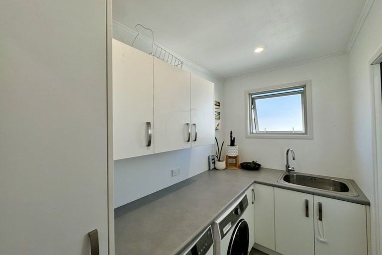 Photo of property in 39 Lockhart Avenue, Milson, Palmerston North, 4414
