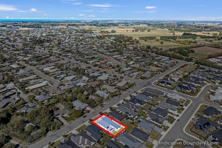 Photo of property in 118 Chinnerys Road, Woodend, 7610