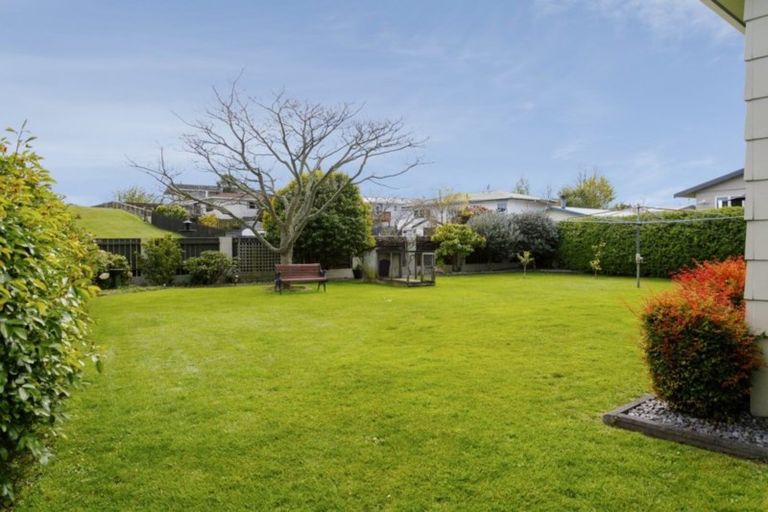 Photo of property in 118 Taupo View Road, Taupo, 3330