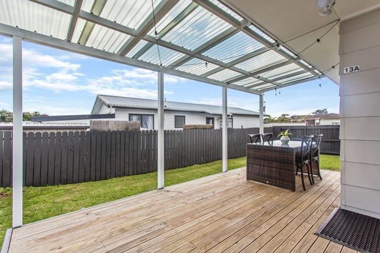 Photo of property in 1/13 Maplesden Drive, Clendon Park, Auckland, 2103