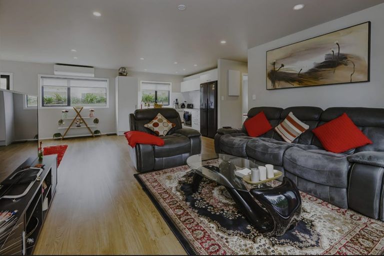 Photo of property in 6 Robins Way, Pokeno, 2471