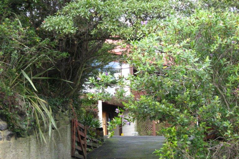 Photo of property in 24 Marion Street, Macandrew Bay, Dunedin, 9014