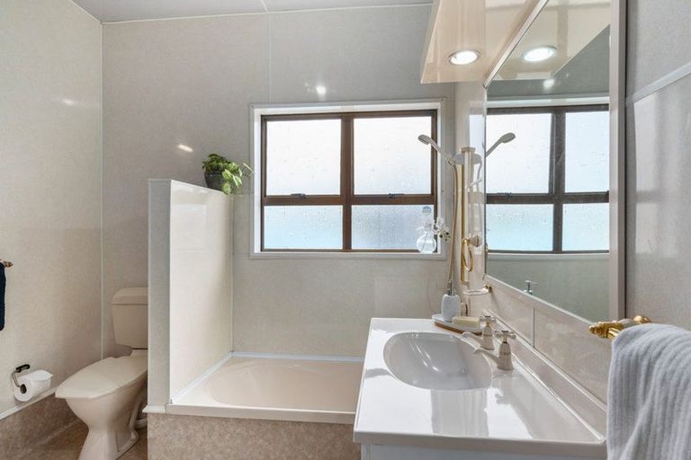 Photo of property in 25 Henry Street, Blenheim, 7201