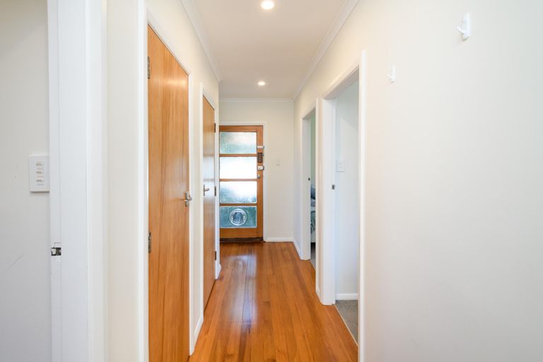 Photo of property in 140 Rangiora Avenue, Roslyn, Palmerston North, 4414