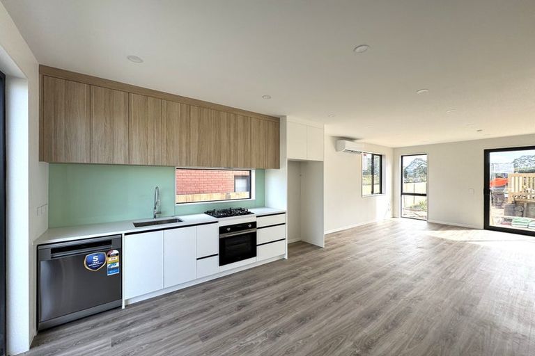 Photo of property in 163 Henwood Road, Westgate, 0814