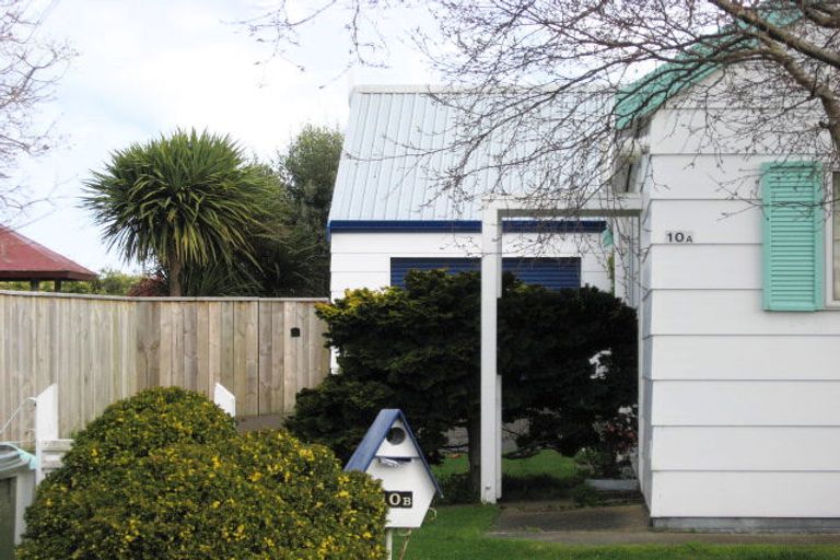 Photo of property in 10b Akepiro Place, Tawhero, Whanganui, 4501