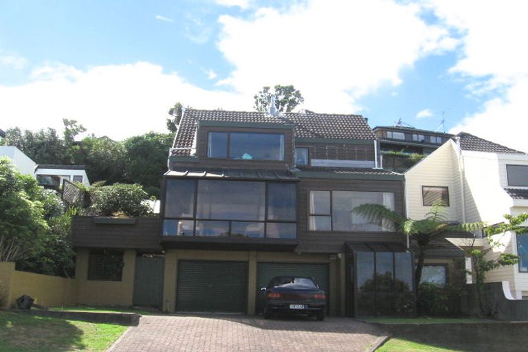 Photo of property in 19 Rama Crescent, Khandallah, Wellington, 6035