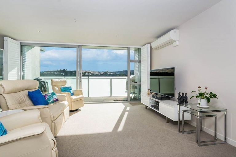 Photo of property in 604/27 Don Mckinnon Drive, Albany, Auckland, 0632