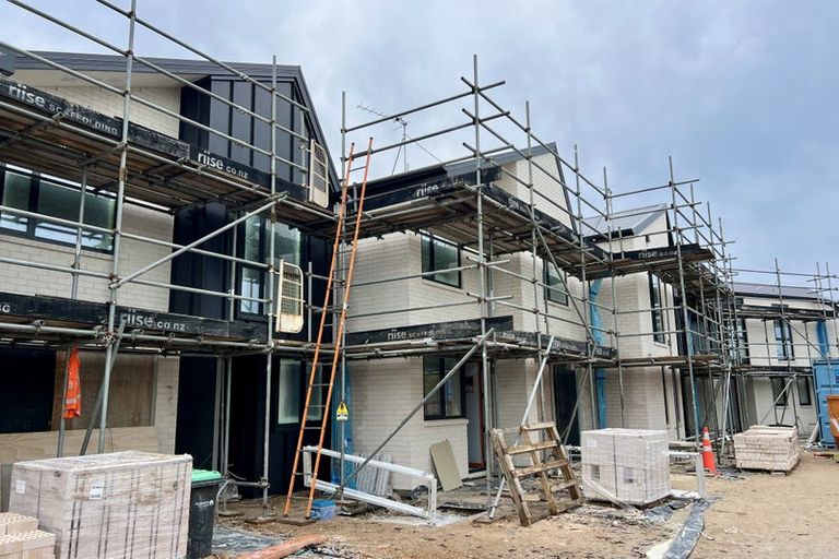 Photo of property in 3/133 Blighs Road, Strowan, Christchurch, 8052