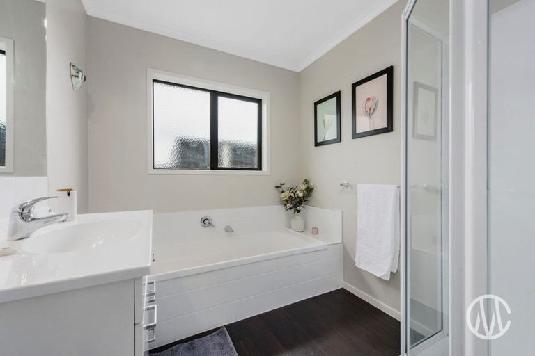 Photo of property in 4 Bryan Gallagher Place, Welcome Bay, Tauranga, 3175