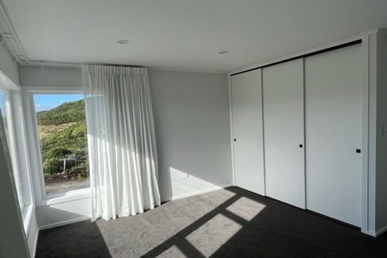 Photo of property in 25 Breton Grove, Kingston, Wellington, 6021