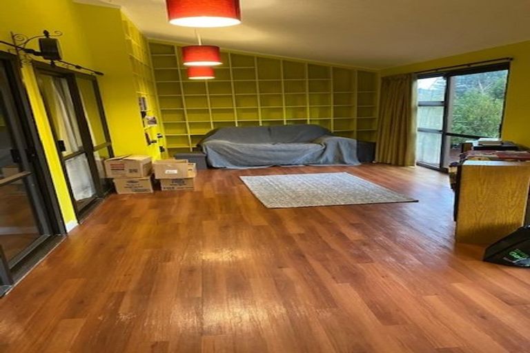 Photo of property in 201a Katherine Mansfield Drive, Whitemans Valley, Upper Hutt, 5371