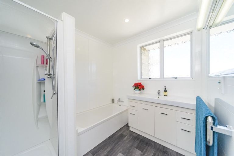 Photo of property in 30 Pirinoa Street, Feilding, 4702