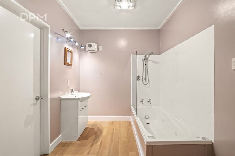 Photo of property in 56 Tennyson Street, Dunedin Central, Dunedin, 9016