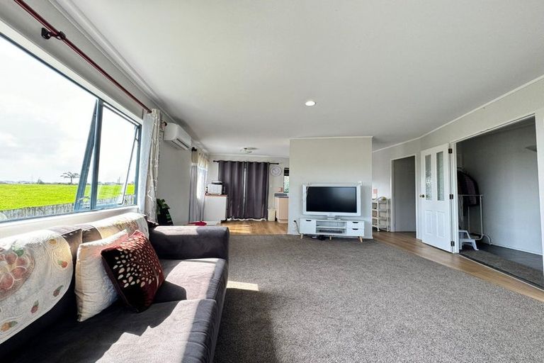 Photo of property in 47 Aspiring Avenue, Clover Park, Auckland, 2019