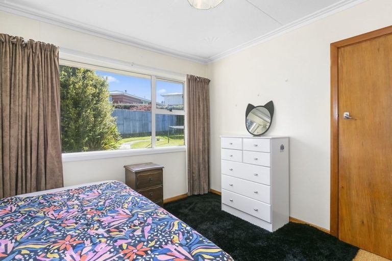 Photo of property in 2 Stephen Street, Halfway Bush, Dunedin, 9010