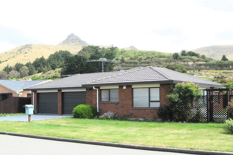 Photo of property in 63 Laing Crescent, Heathcote Valley, Christchurch, 8022