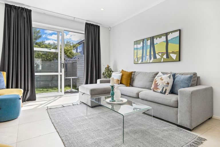 Photo of property in 5 Harewood Street, Whenuapai, Auckland, 0618
