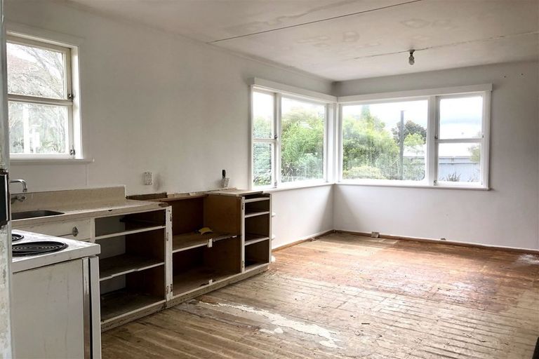 Photo of property in 64 Ruahine Street, Dannevirke, 4930