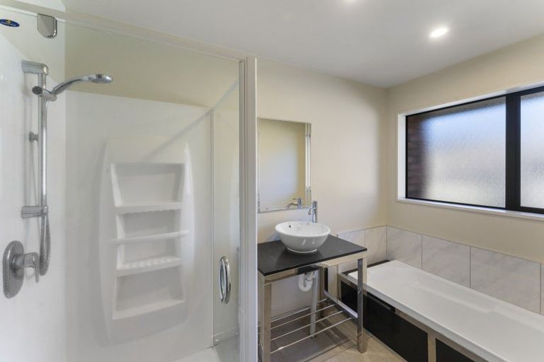 Photo of property in 10 Lobank Place, Richmond, 7020