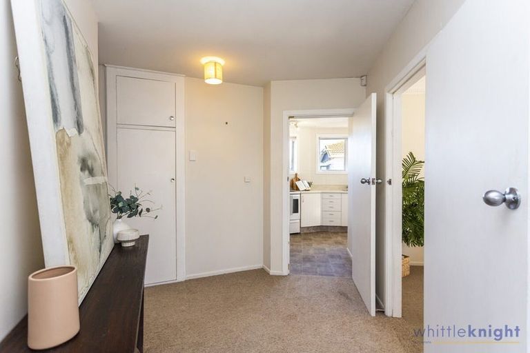 Photo of property in 1 Fulham Street, Islington, Christchurch, 8042