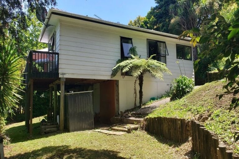 Photo of property in 5 Foley Place, Torbay, Auckland, 0632