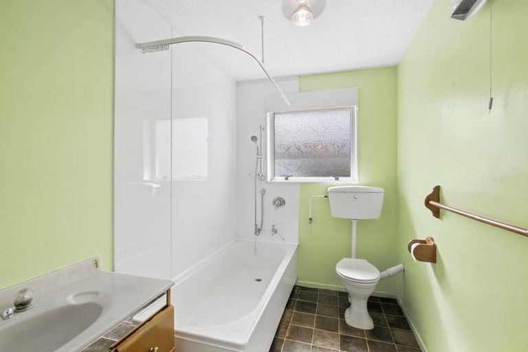 Photo of property in 3/6 Lane Street, Woolston, Christchurch, 8023