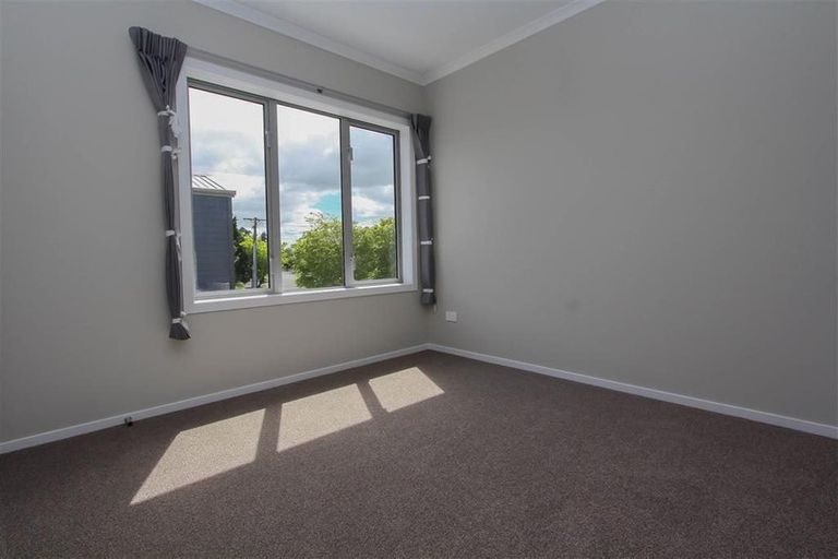 Photo of property in 2b Yorkshire Road, Silverdale, Hamilton, 3216