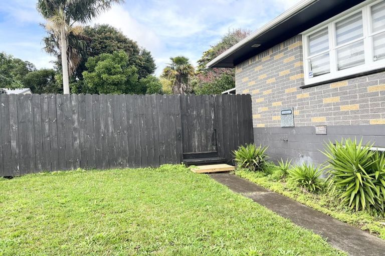 Photo of property in 1 Mack Place, Red Hill, Papakura, 2110