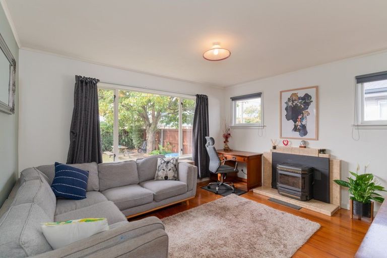 Photo of property in 1/130 Springs Road, Hornby, Christchurch, 8042