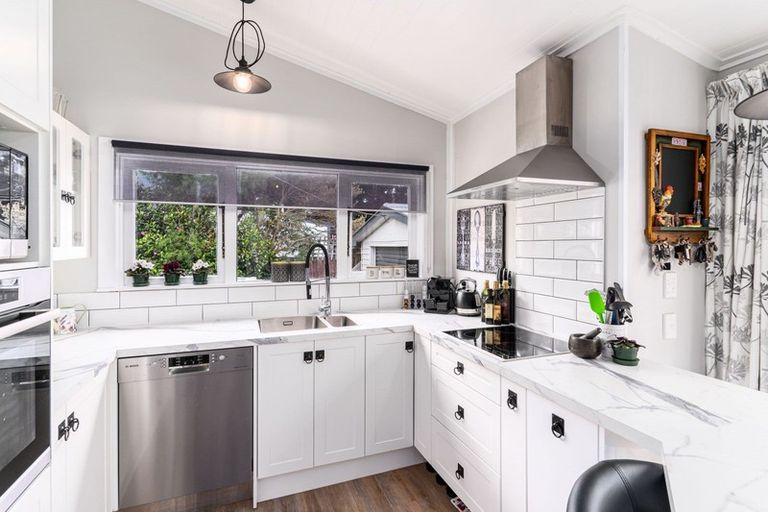 Photo of property in 242 Kimbolton Road, Feilding, 4702