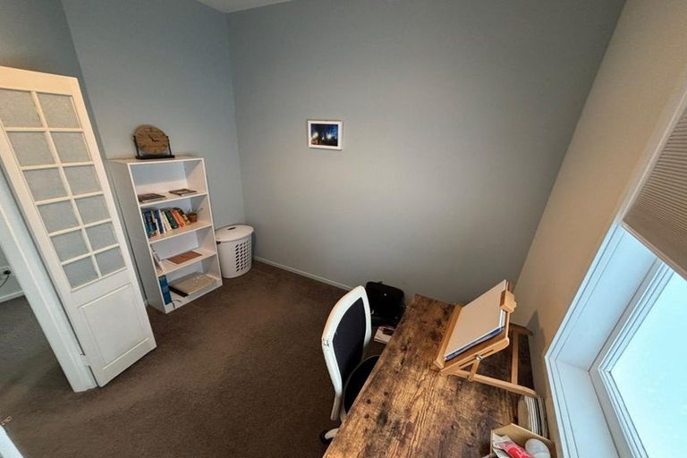 Photo of property in 2/14 Oroua Street, Eastbourne, Lower Hutt, 5013