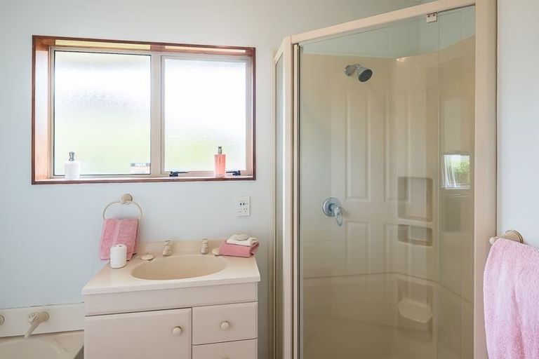 Photo of property in 96 Cedar Drive, Paraparaumu Beach, Paraparaumu, 5032