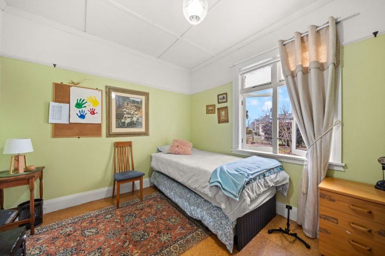 Photo of property in 26 South Featherston Road, South Featherston, Featherston, 5771