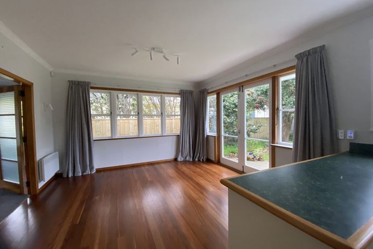 Photo of property in 53 Dundas Street, Seatoun, Wellington, 6022